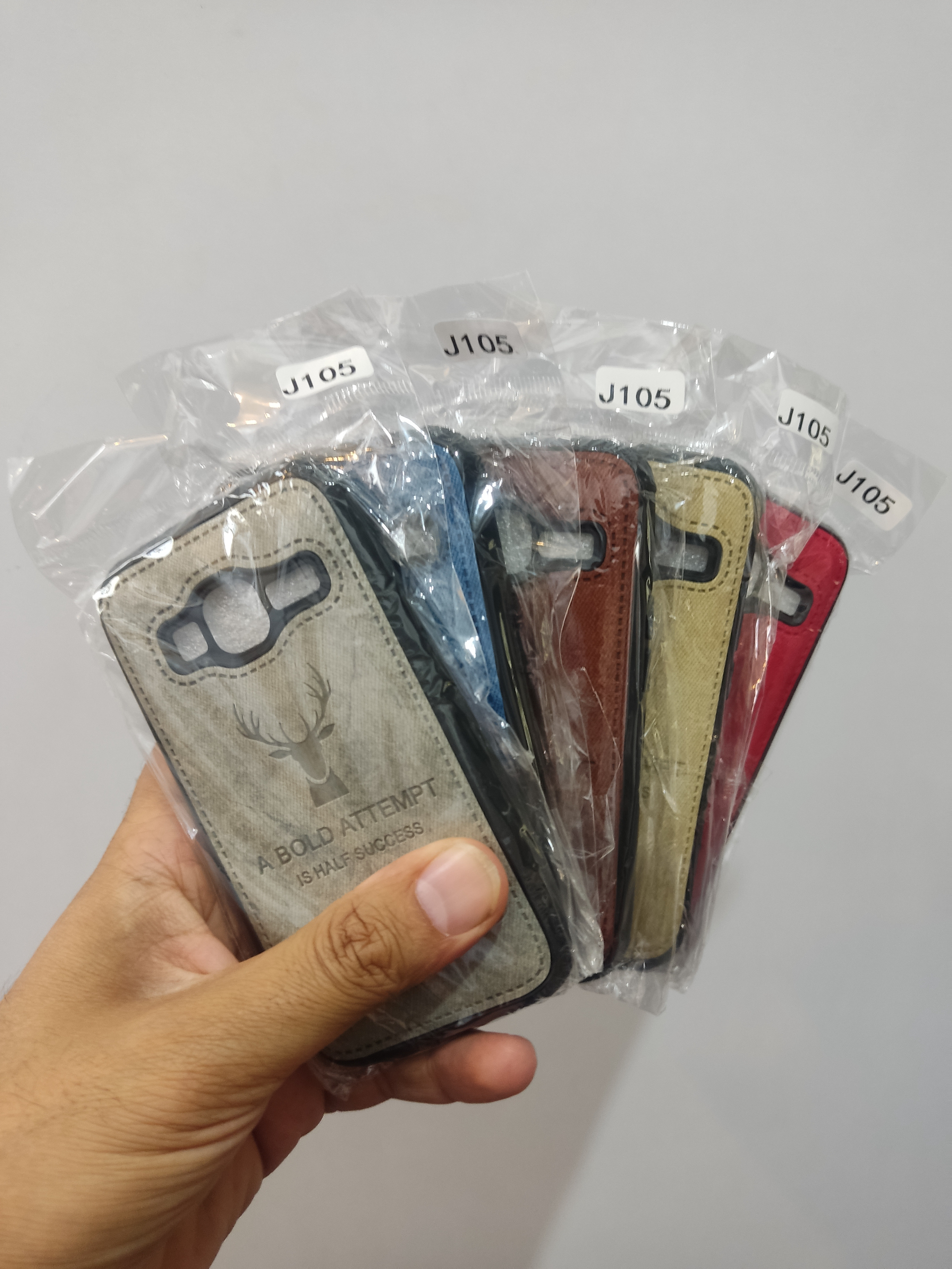 قاب چرمی پارچه ای طرح گوزن مدل Samsung J1 mini 2/J105
